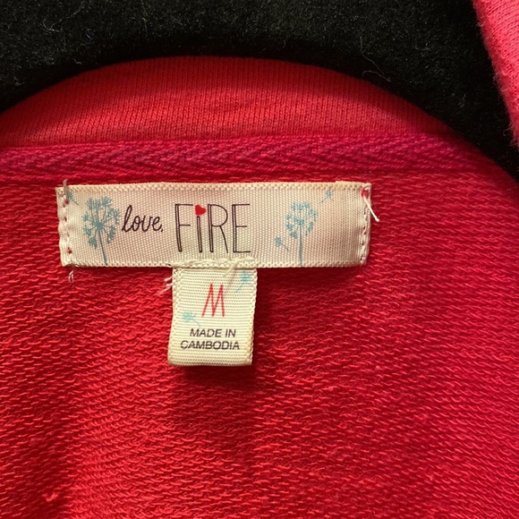 Adorable pink blazer - Picture 2 of 4